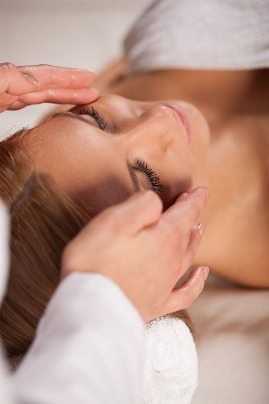 Rentouttava Spa Kasvohoito